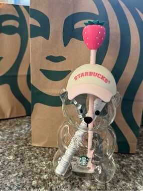 Starbucks Clear Bear Cup with Pink Strawberry Straw and white hat